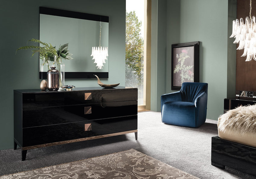 Mont Noir Bedroom Collection