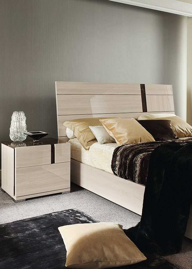 Teodora Bedroom Collection