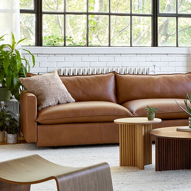 Sola Sofa in Chestnut Leather
