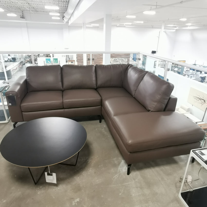Sollievo Sectional in Dark Taupe Leather - F2 Furnishings
