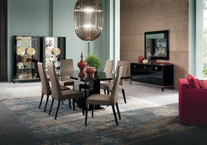 Mont Noir Dining Collection