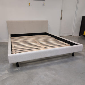 Bento Queen Bed in Cedar