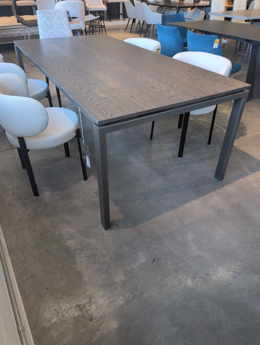 Spazio Table in Vintage Oak