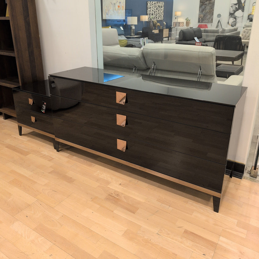 Mont Noir Dresser & Nightstand